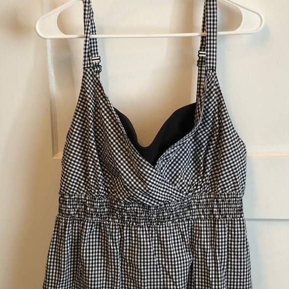 Denver Hayes XL Black and White Checkered Dress with built in bra- gently used - Picture 2 of 7